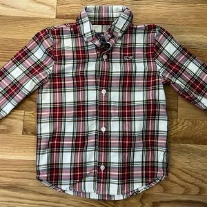3T EUC vineyard vines button down shirt. Worn 2-3 times
